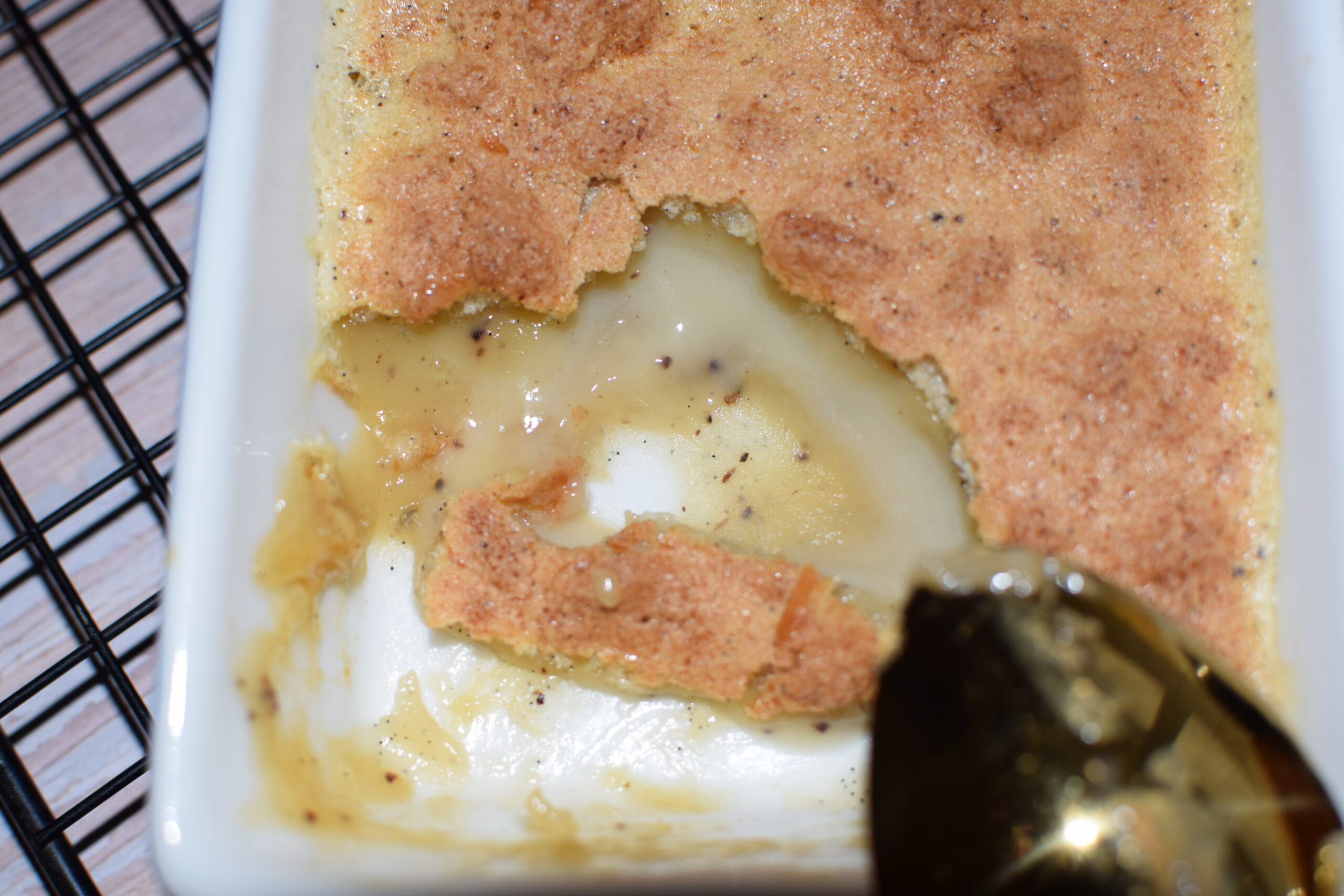 Self Saucing Vanilla Pudding